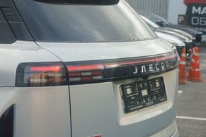 Jaecoo J7 Supreme - вид 11